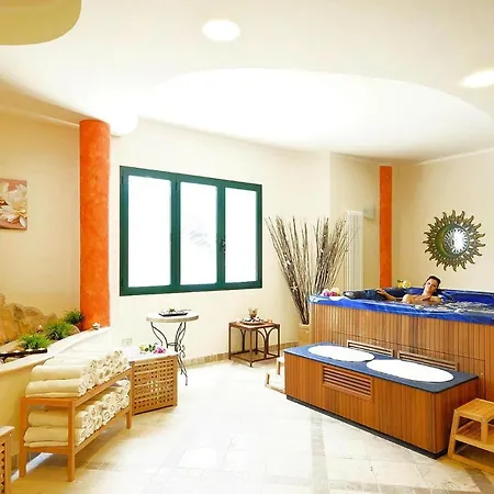 In Cecina Mare With Outdoor Pool * Marina di Cecina